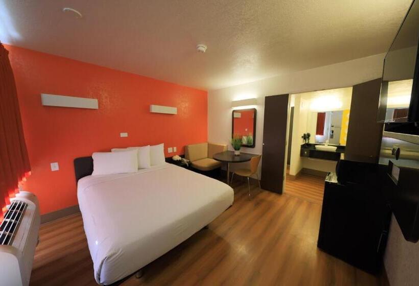 مُتل The Jackson Southtown