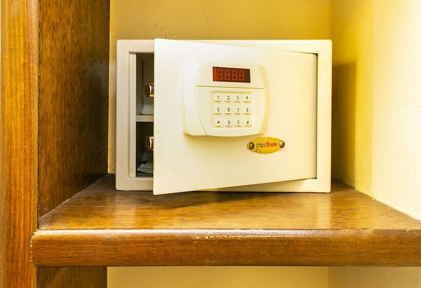 Casa Del Virrey Hotel And Suites