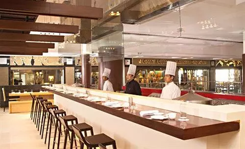 Galaxy Hotel - Shopping - Spa