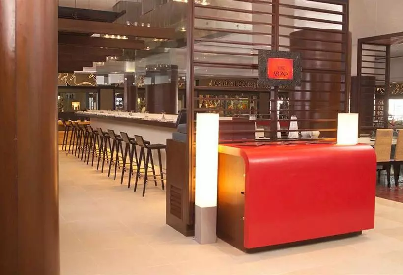 Galaxy Hotel - Shopping - Spa