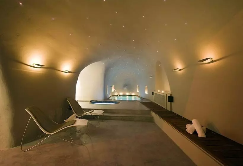 Hotel Avaton Resort And Spa