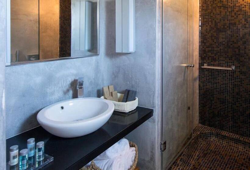 Hotell Avaton Resort And Spa