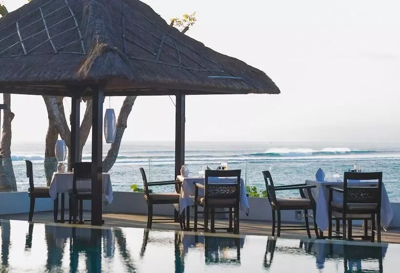 Szálloda Batu Karang Lembongan Resort & Spa