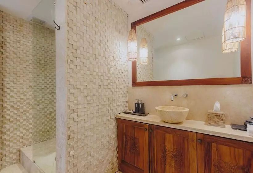 Szálloda Batu Karang Lembongan Resort & Spa