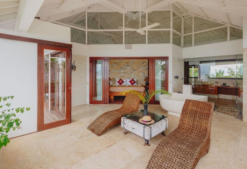 Hotel Batu Karang Lembongan Resort & Spa