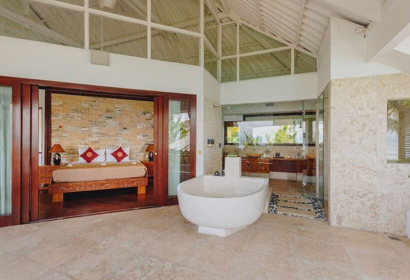 Hotel Batu Karang Lembongan Resort & Spa