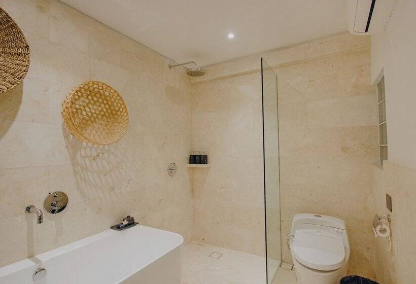 Hotel Batu Karang Lembongan Resort & Spa