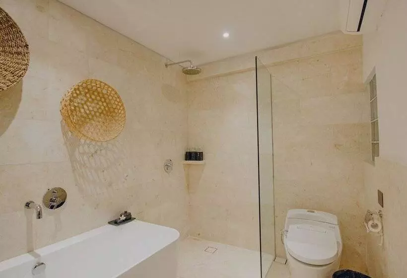 Szálloda Batu Karang Lembongan Resort & Spa