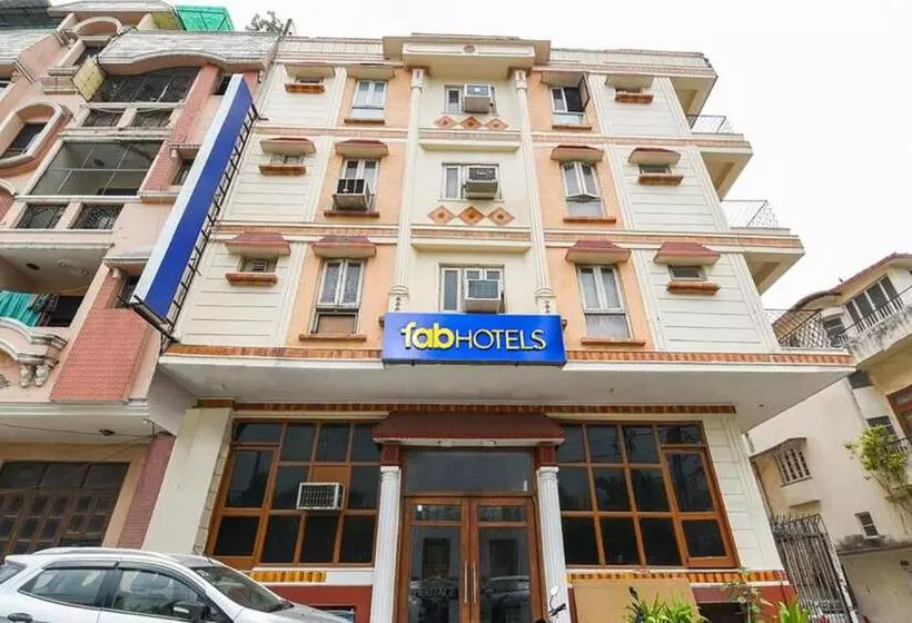 Fabhotel Le Heritage Karol Bagh