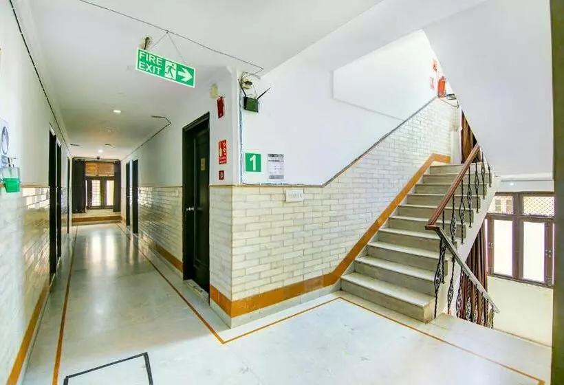 Fabhotel Le Heritage Karol Bagh