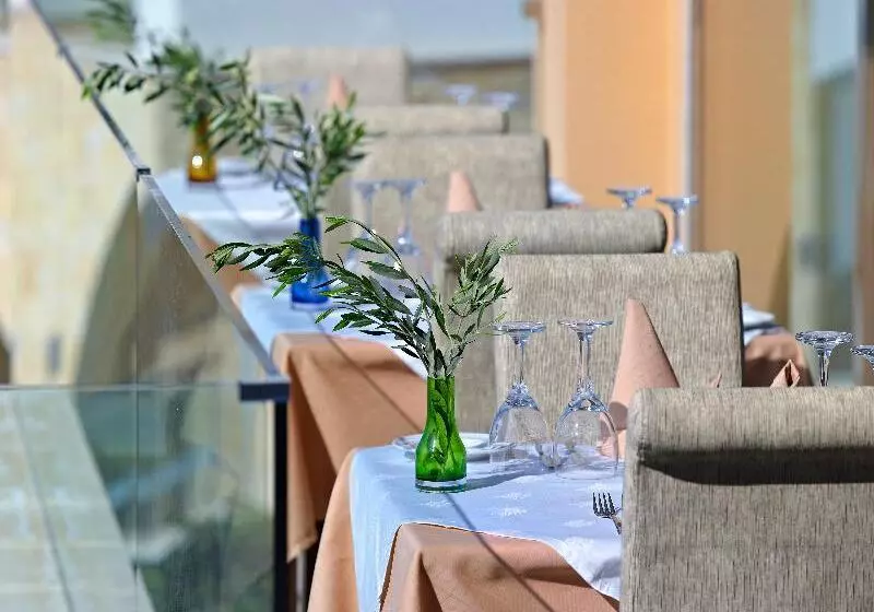 ホテル Filion Suites Resort & Spa