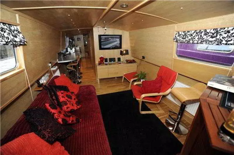 Hotel The Four Sisters Boatels   Houseboats