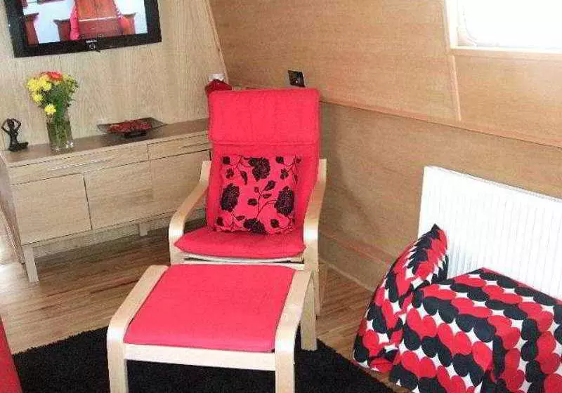 Hotel The Four Sisters Boatels   Houseboats