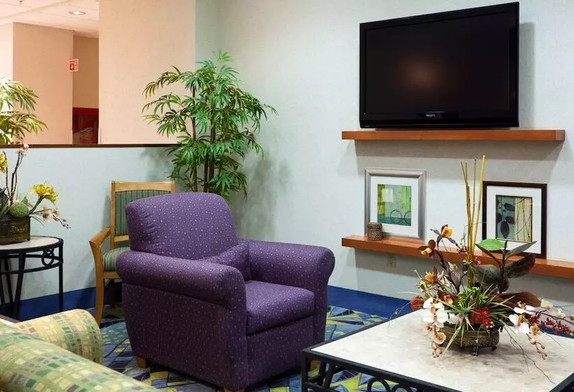 Hotel Holiday Inn Express & Suites Toluca Zona Aeropuerto, An Ihg