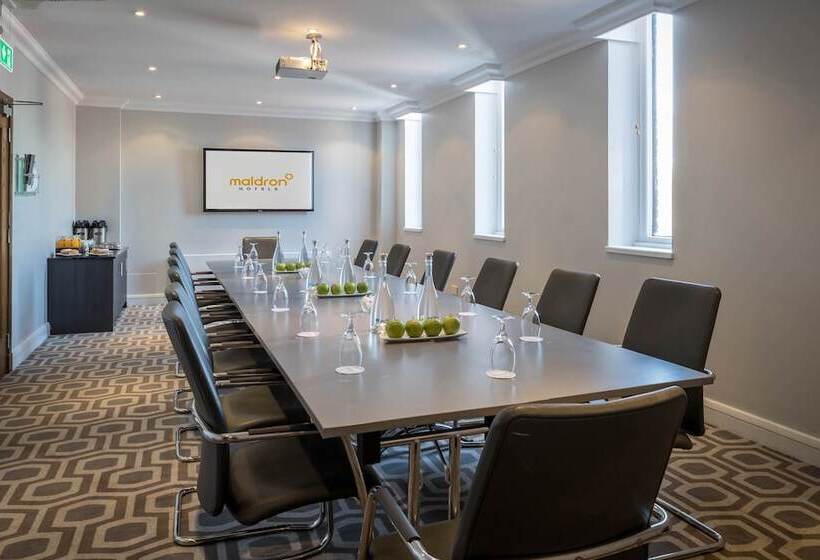 Maldron Hotel Dublin Airport