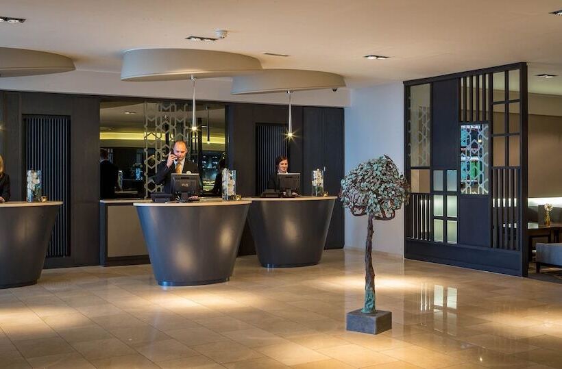 Maldron Hotel Dublin Airport