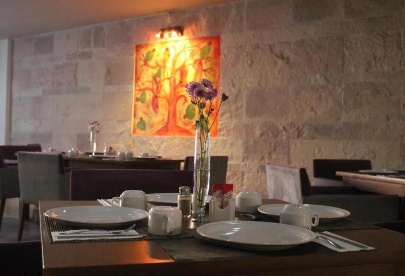 هتل Suites Corazón Mexicano