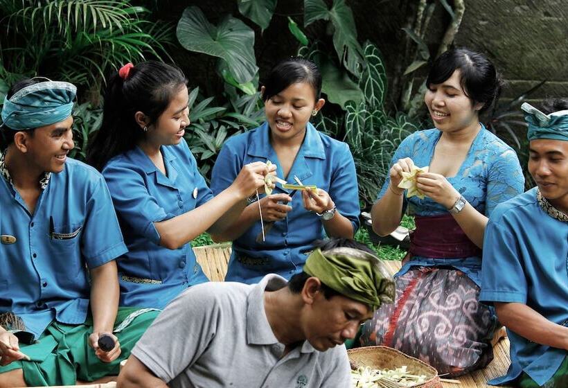 Otel Nick S Hidden Cottages By Mahaputra Chse Certified