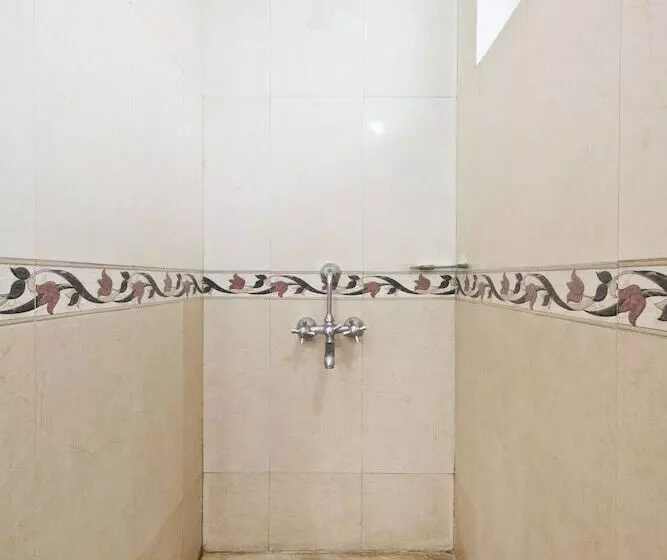 ホテル Prakash Kutir B&b