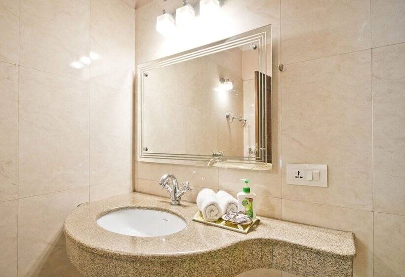 בית מלון כפרי Prakash Kutir B&b