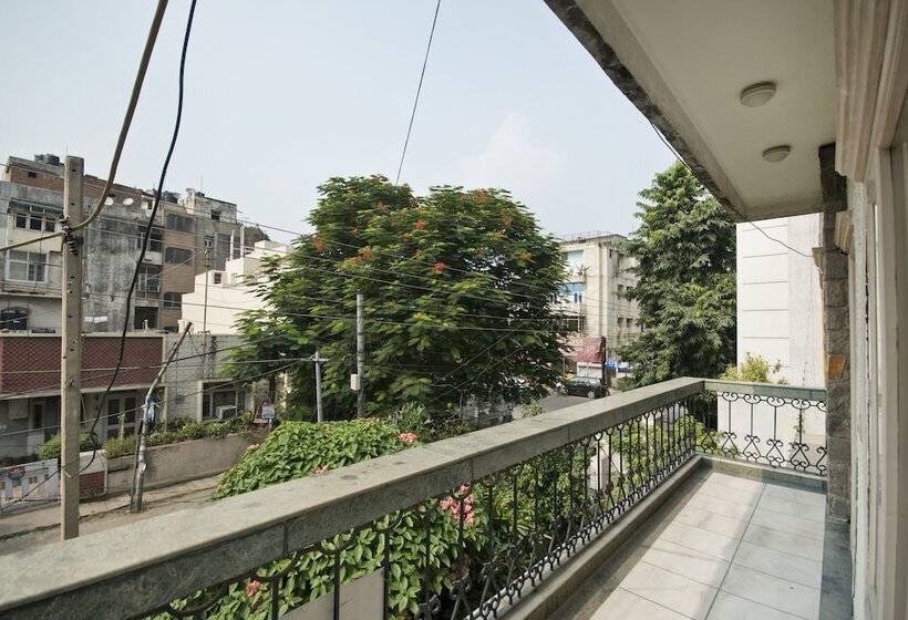 בית מלון כפרי Prakash Kutir B&b