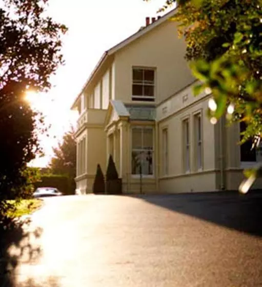 호텔 St Elizabeth's House