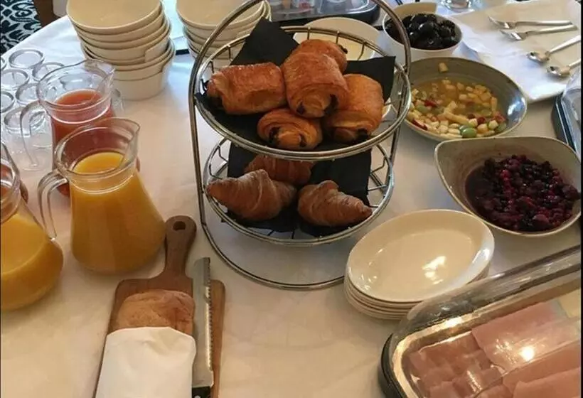 호텔 St Elizabeth's House