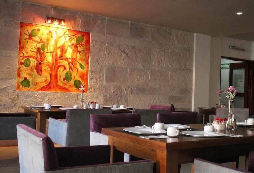 هتل Suites Corazón Mexicano