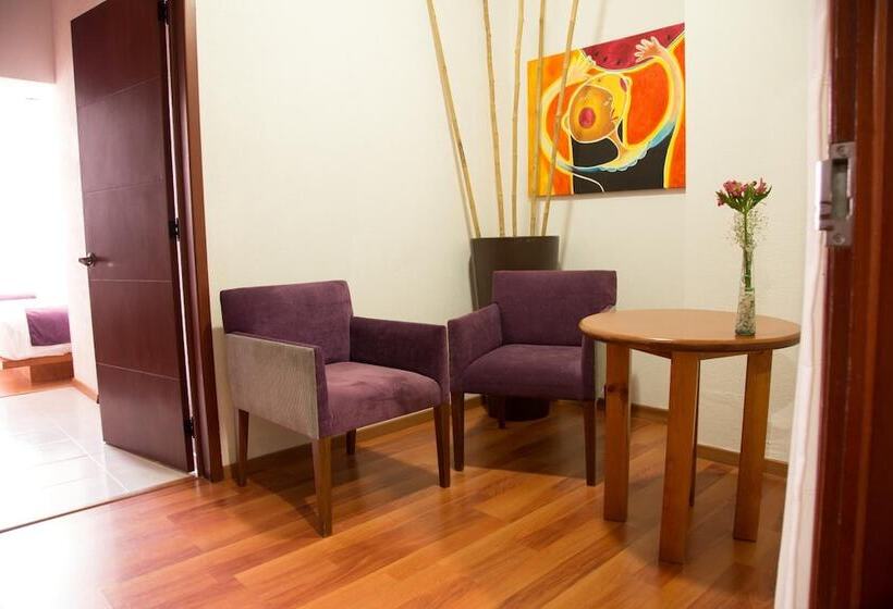 هتل Suites Corazón Mexicano