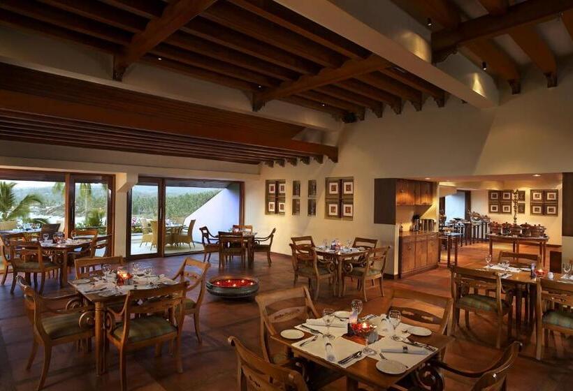 فندق The Leela Kovalam, A Raviz