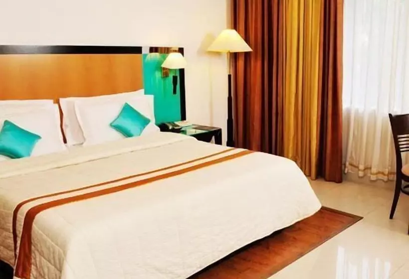 酒店 The Mercy Luxury Business