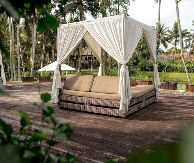 בית מלון כפרי The Ubud Village Resort & Spa