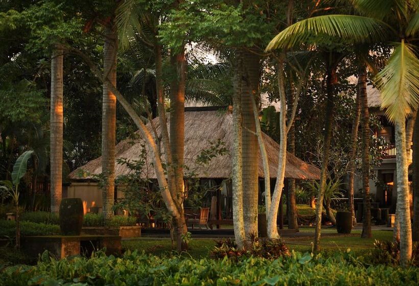 בית מלון כפרי The Ubud Village Resort & Spa