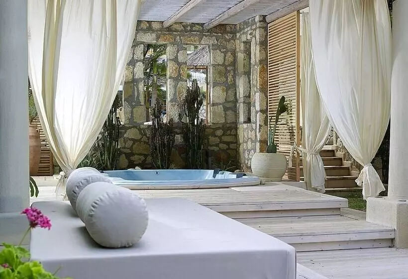 Iridachic Boutique Hotel & Spa