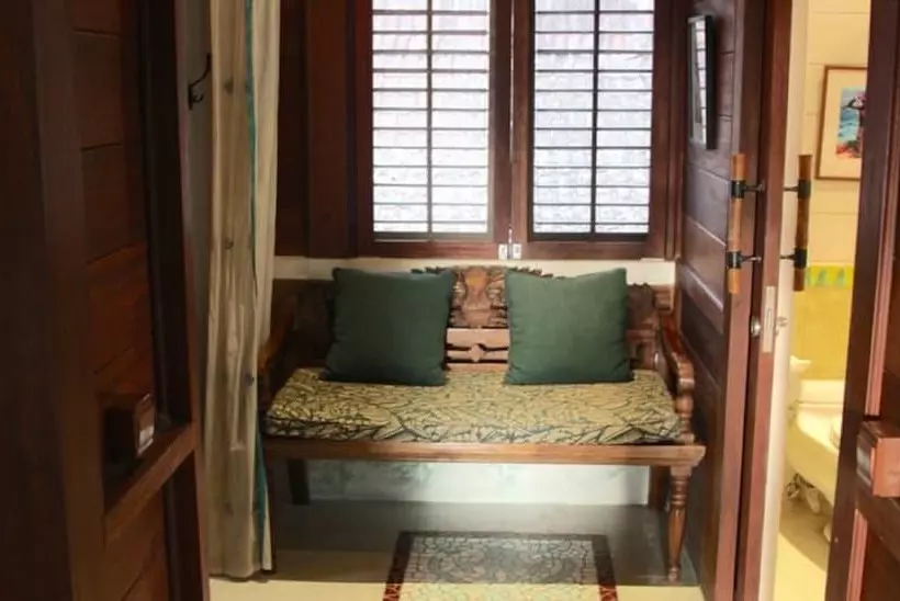 Taman Bebek Resort & Spa