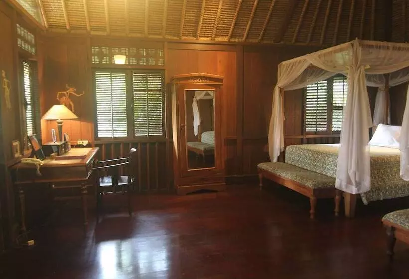 Taman Bebek Resort & Spa