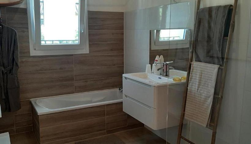 Bed and Breakfast La Maison Du Pont Du Gard