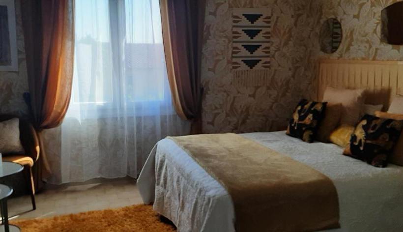 Bed and Breakfast La Maison Du Pont Du Gard