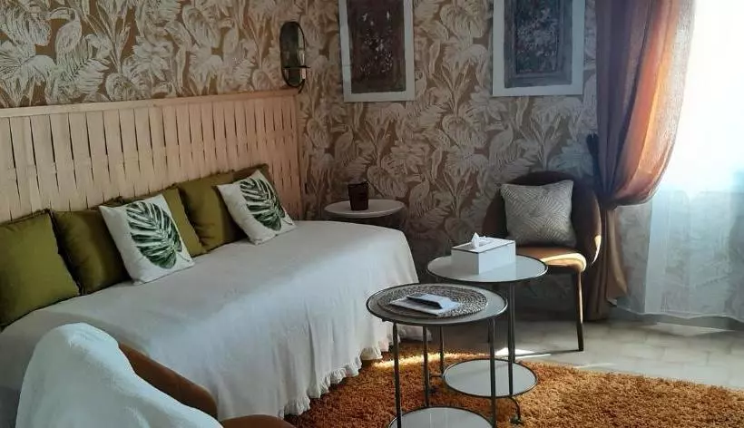 ベッドアンドブレックファースト La Maison Du Pont Du Gard