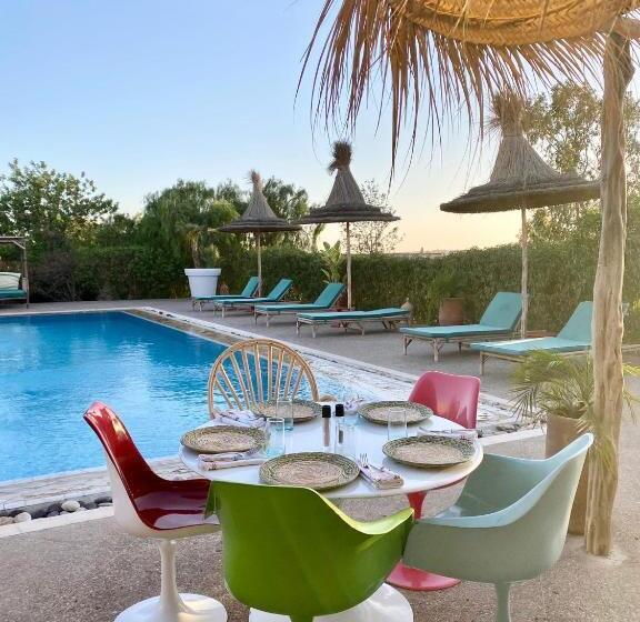 مبيت وإفطار La Villa Sauvage