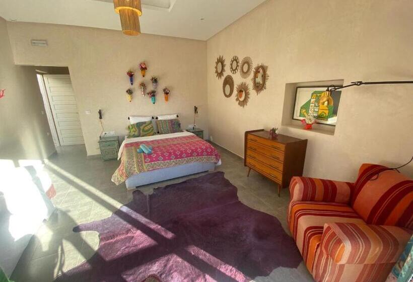 مبيت وإفطار La Villa Sauvage