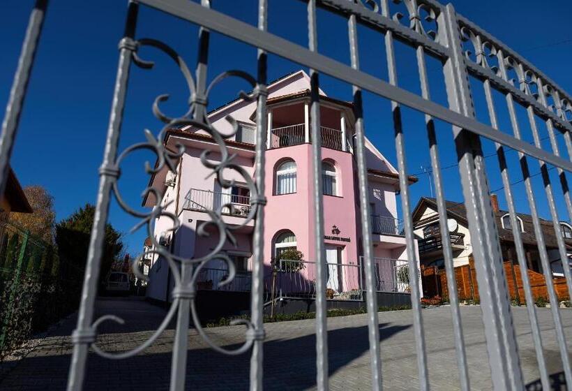 مبيت وإفطار Villa Lotus