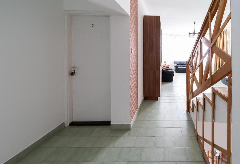 مبيت وإفطار Villa Lotus