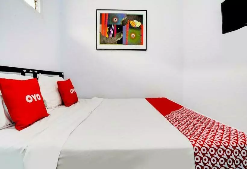 Hotelli Oyo 90237 Ar 20 Guest House Syariah
