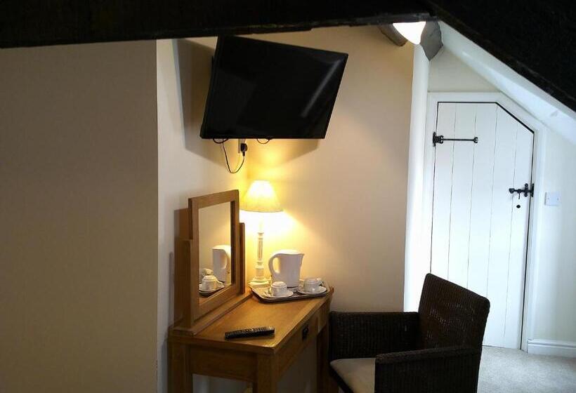 בית מלון כפרי The Crown