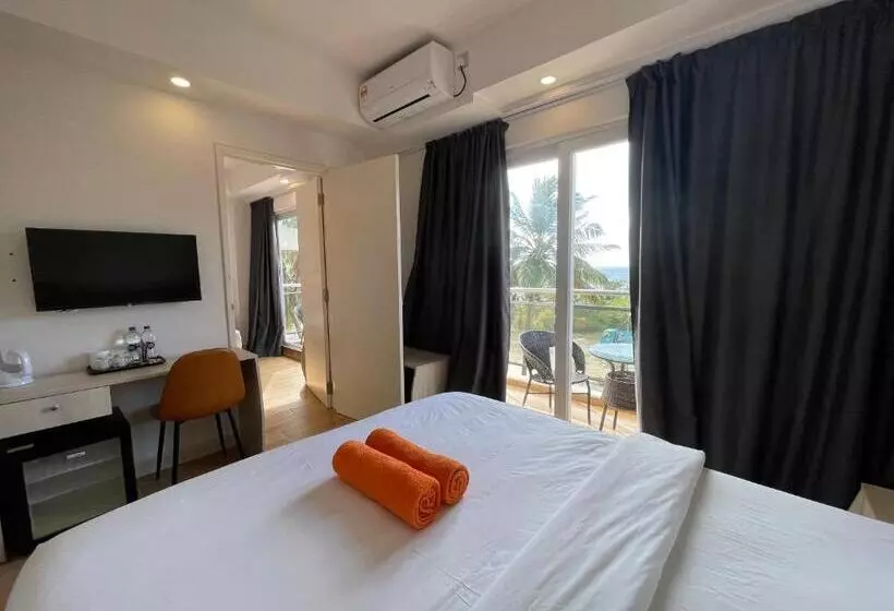 پانسیون Icom Marina Sea View