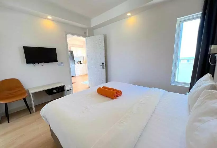 پانسیون Icom Marina Sea View