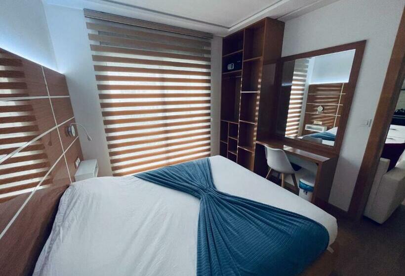 Appart Hotel Puerto Marino