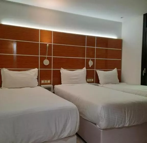 Appart Hotel Puerto Marino