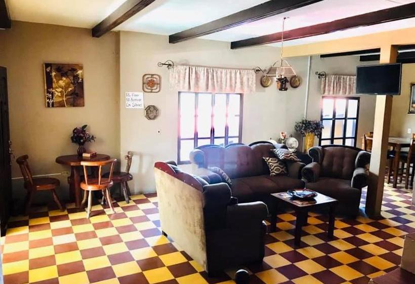 تختخواب و صبحانه El Almendro